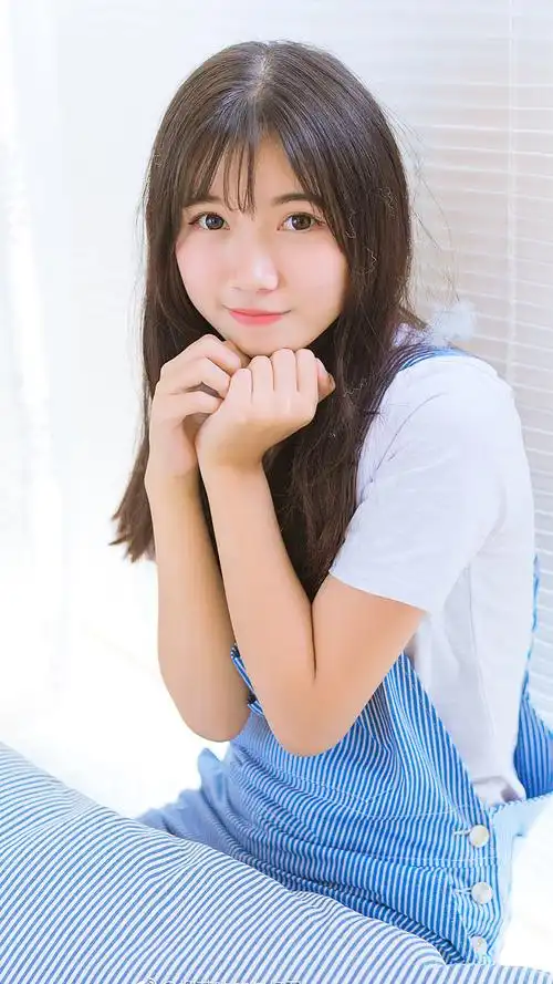 妻友沟通方法话题封面，伴侣在纸上写下想说的话